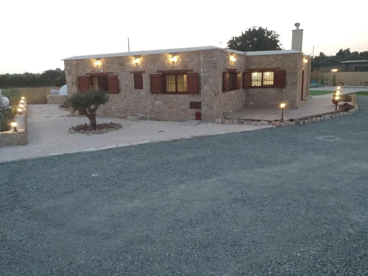 Villa Yioukkas Paphos Bagian luar foto