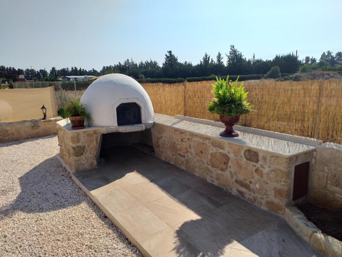 Villa Yioukkas Paphos Bagian luar foto